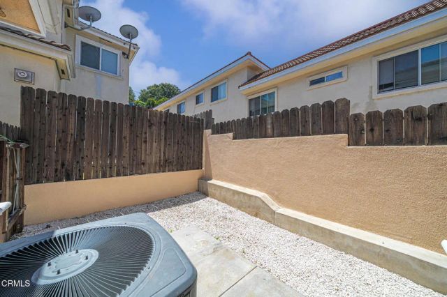 6164 Mesa Avenue, Los Angeles, CA 90042