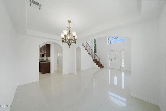6164 Mesa Avenue, Los Angeles, CA 90042