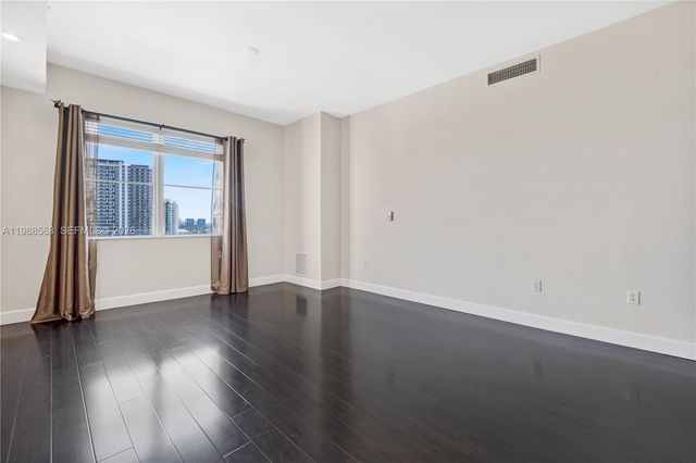 1830 Radius Dr 1125, Hollywood, FL 33020