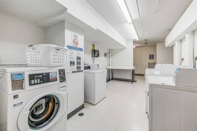 100 Lincoln Rd 502, Miami Beach, FL 33139