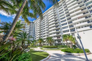 100 Lincoln Rd 502, Miami Beach, FL 33139