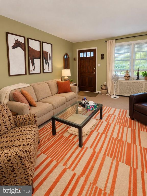 107 MAPLE ST, CONSHOHOCKEN, PA 19428 — photo 2