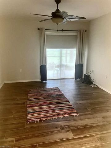 1220 Commonwealth CIR M-106, Naples, FL 34116