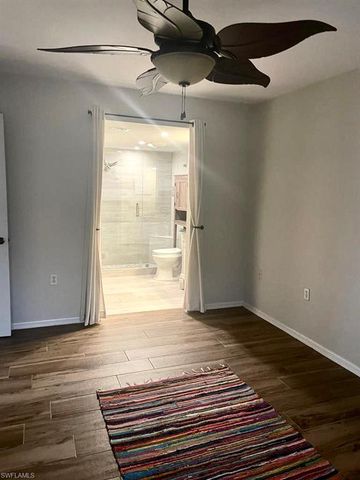 1220 Commonwealth CIR M-106, Naples, FL 34116