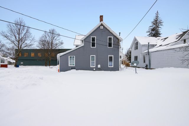218 E River Street, Cadillac, MI 49601
