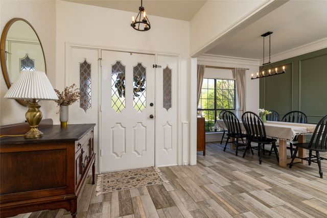 413 W Park Avenue, Weatherford, TX 76086