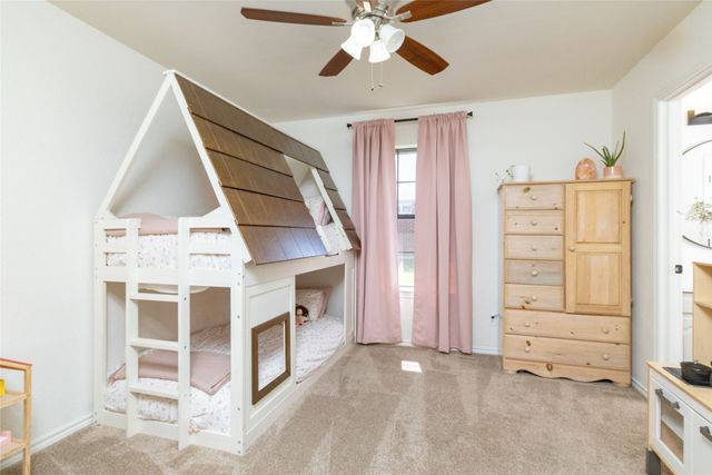 413 W Park Avenue, Weatherford, TX 76086