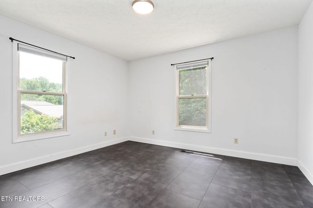 1760 Heathrow Drive, Cookeville, TN 38506