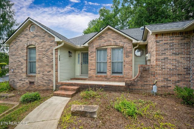 1760 Heathrow Drive, Cookeville, TN 38506