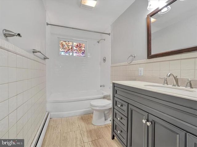 2806 ANZAC AVE, Abington, PA 19001