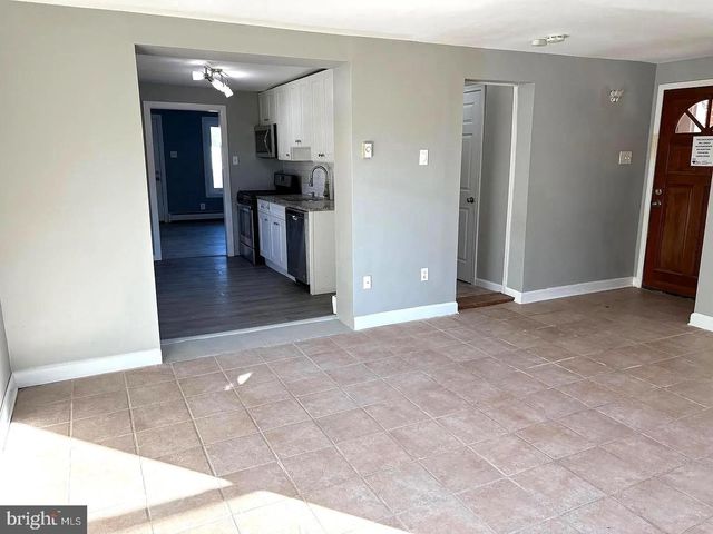 2806 ANZAC AVE, Abington, PA 19001