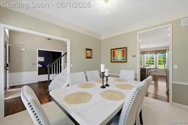 48606 Greenwich Circle, Canton Charter Township, MI 48188