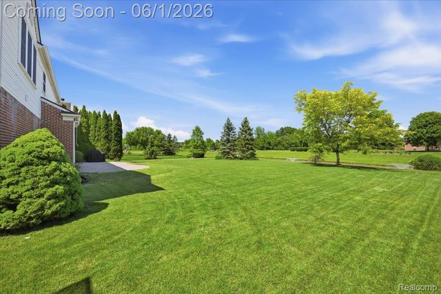 48606 Greenwich Circle, Canton Charter Township, MI 48188