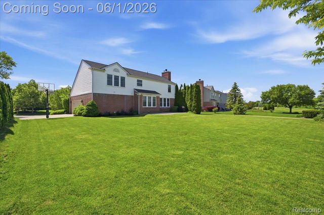 48606 Greenwich Circle, Canton Charter Township, MI 48188