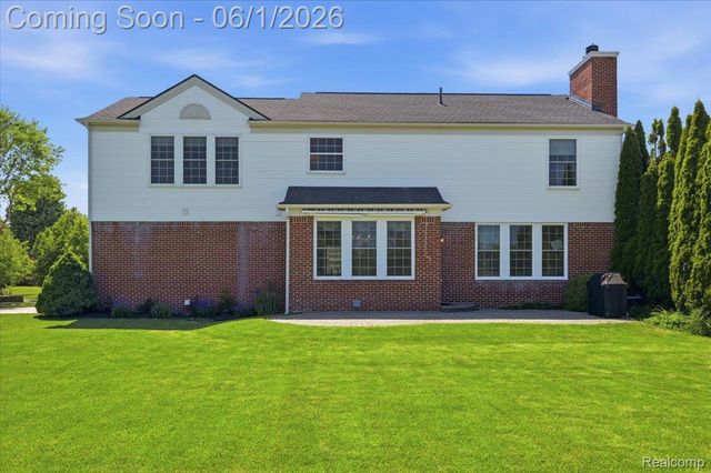 48606 Greenwich Circle, Canton Charter Township, MI 48188