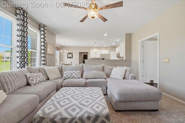 48606 Greenwich Circle, Canton Charter Township, MI 48188