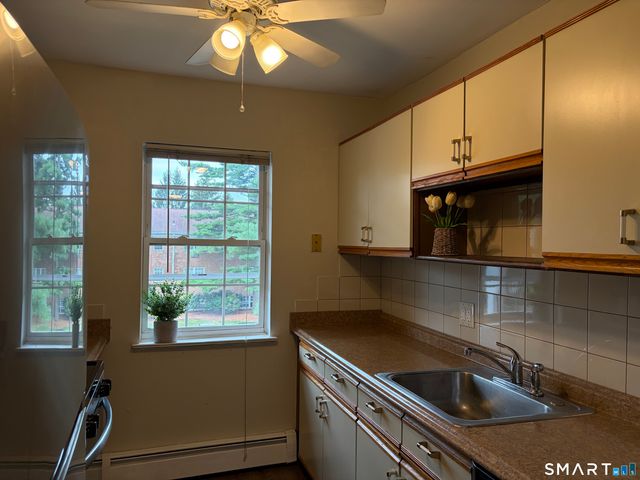 1070 New Haven Avenue 70, Milford, CT 06460