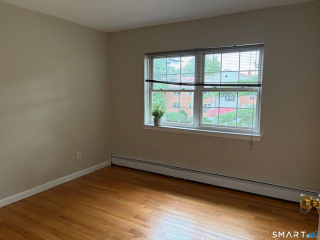 1070 New Haven Avenue 70, Milford, CT 06460