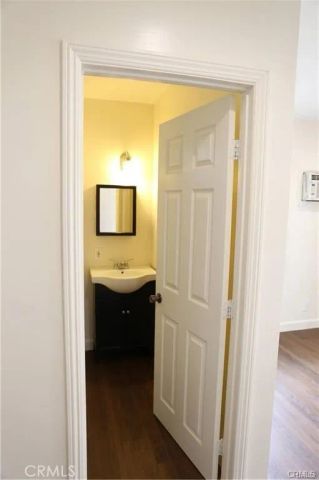 1323 N Cherokee, Los Angeles, CA 90028