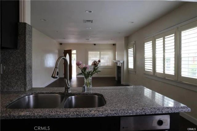 1323 N Cherokee, Los Angeles, CA 90028