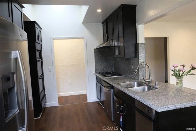 1323 N Cherokee, Los Angeles, CA 90028