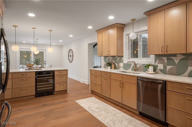 24270 Hermitage Road, Shaker Heights, OH 44122