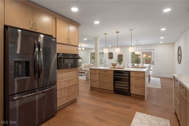 24270 Hermitage Road, Shaker Heights, OH 44122