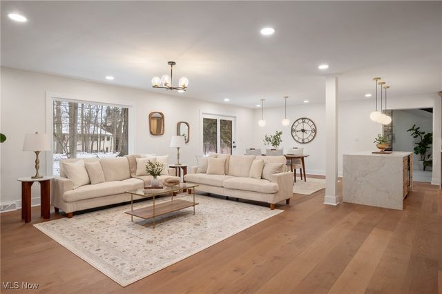 24270 Hermitage Road, Shaker Heights, OH 44122