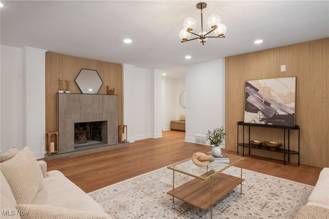 24270 Hermitage Road, Shaker Heights, OH 44122