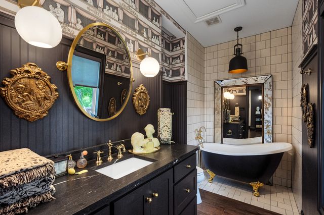 3062 Primrose Lane, Farmers Branch, TX 75234
