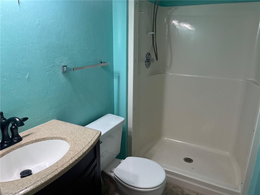 7406 Lake Breeze DR 118, FORT MYERS, FL 33907 — photo 5