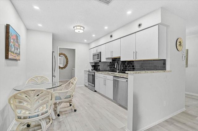 4169 66TH STREET CIRCLE W H, Bradenton, FL 34209