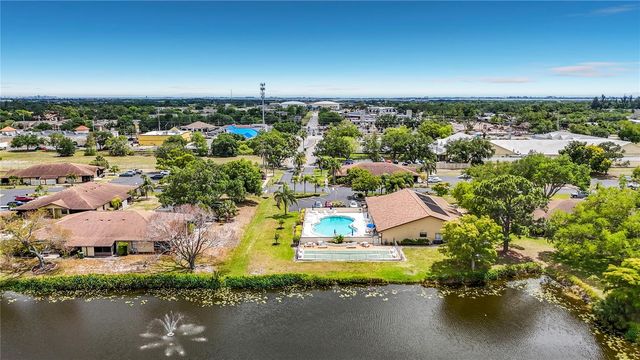 4169 66TH STREET CIRCLE W H, Bradenton, FL 34209
