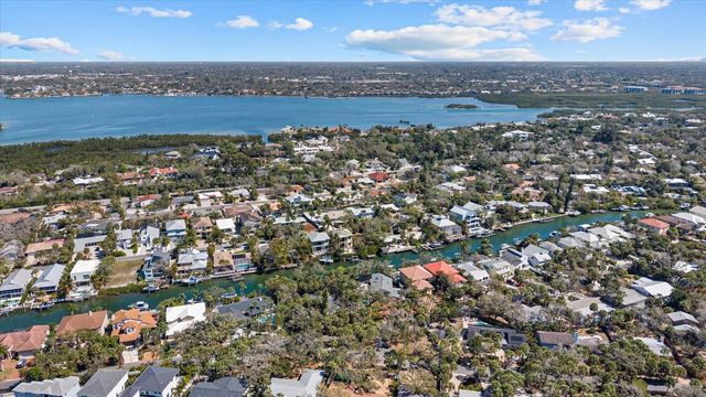 5045 OXFORD DRIVE, Sarasota, FL 34242