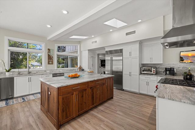 5045 OXFORD DRIVE, Sarasota, FL 34242