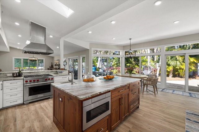 5045 OXFORD DRIVE, Sarasota, FL 34242