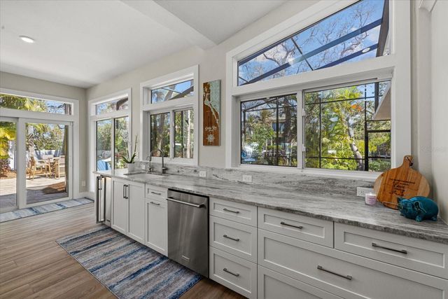 5045 OXFORD DRIVE, Sarasota, FL 34242