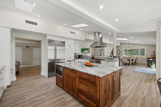 5045 OXFORD DRIVE, Sarasota, FL 34242