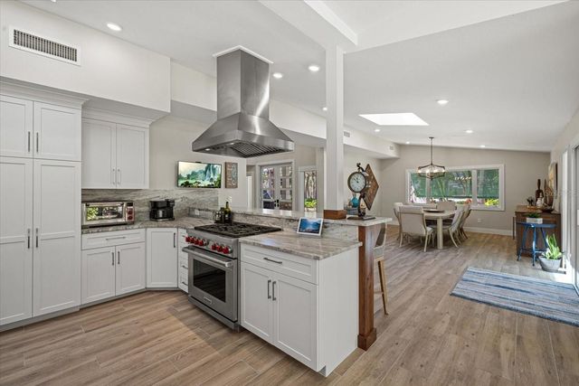 5045 OXFORD DRIVE, Sarasota, FL 34242