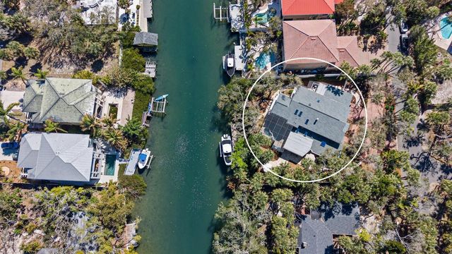 5045 OXFORD DRIVE, Sarasota, FL 34242