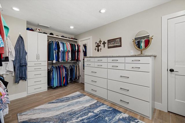 5045 OXFORD DRIVE, Sarasota, FL 34242