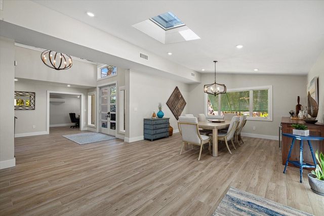 5045 OXFORD DRIVE, Sarasota, FL 34242