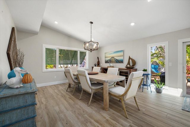 5045 OXFORD DRIVE, Sarasota, FL 34242