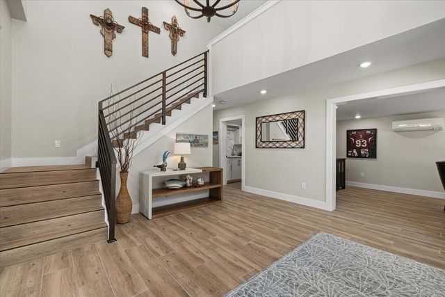 5045 OXFORD DRIVE, Sarasota, FL 34242