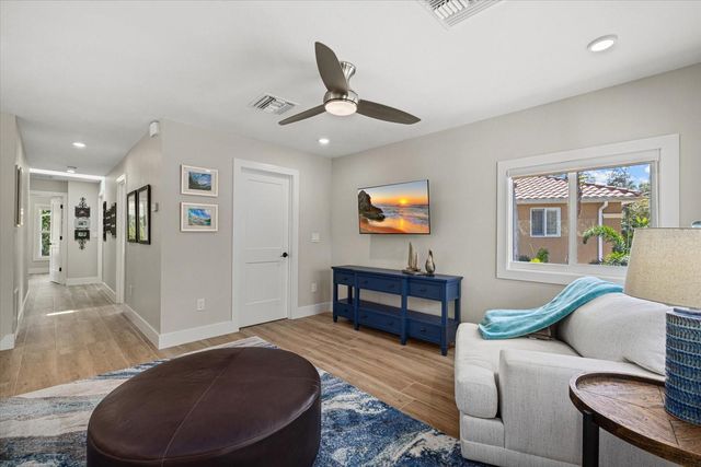 5045 OXFORD DRIVE, Sarasota, FL 34242