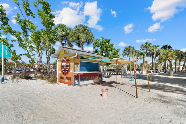 5045 OXFORD DRIVE, Sarasota, FL 34242