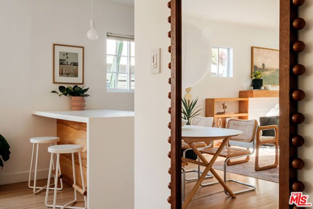 5922 4th Avenue, Los Angeles, CA 90043