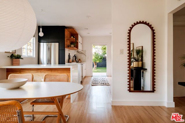 5922 4th Avenue, Los Angeles, CA 90043