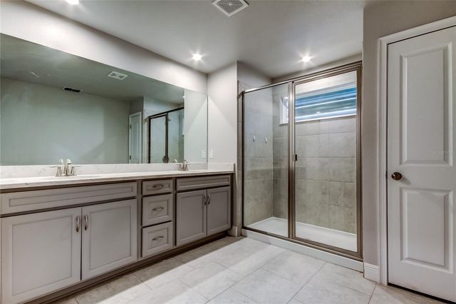 17623 LEDGER LINE LANE, Lutz, FL 33558