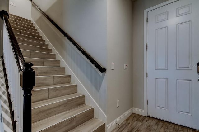 17623 LEDGER LINE LANE, Lutz, FL 33558